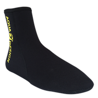 Chaussettes néoprène Norma 3,5mm noires vue de côté, profil complet studio