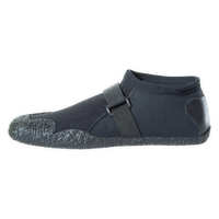 Chausson néoprène 3,5 mm Theox noir – profil gauche détail sangle et renfort bout de pied Aquadesign