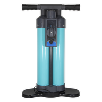Pompe triple action Suprafit Aquadesign turquoise et gris, vue dos avec manomètre numérique bleu
